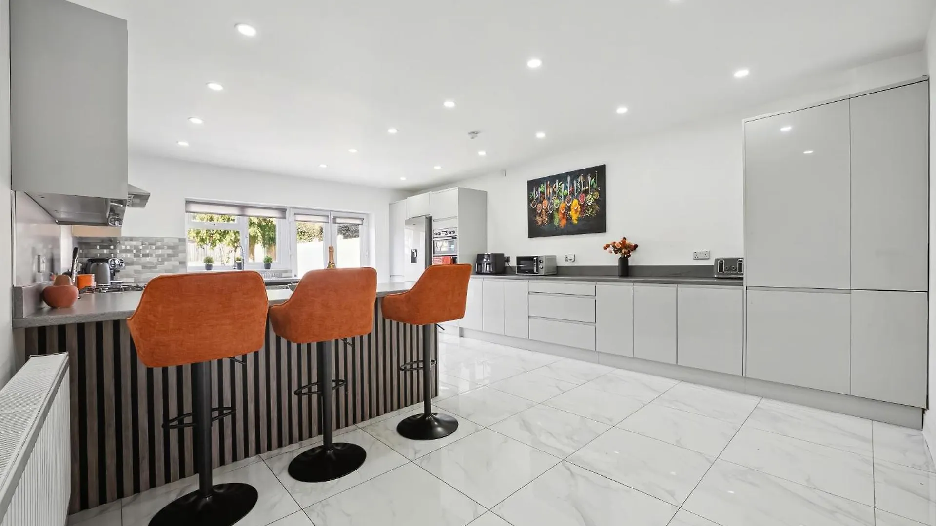 Holiday home 7 Bedroom Luxury House Sleep 26 Birmingham