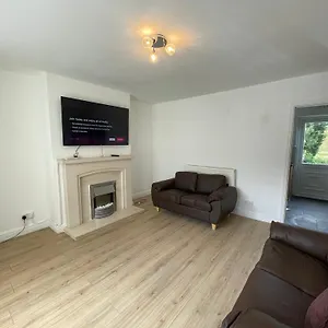  Holiday home 2br 15 Min To Bhx Airport 5 Min To Heartlands